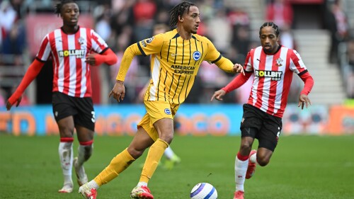 马卡-维尼修斯右腿肌肉不适 可能会缺席几场比赛